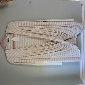 NWT Papermoon long sleeved drapey tunic top with twist front